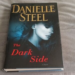 Danielle Steel: The Dark side Excellent Condition
